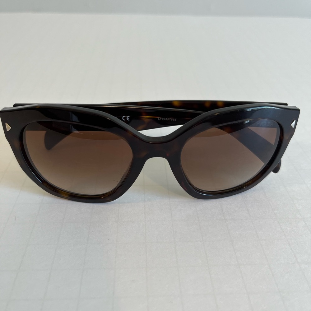 Prada Tortoise Shell Women’s Sunglasses With Case